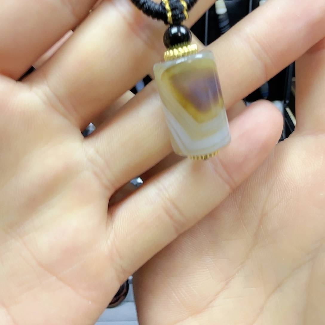 玛瑙/玉髓未镶嵌锁骨