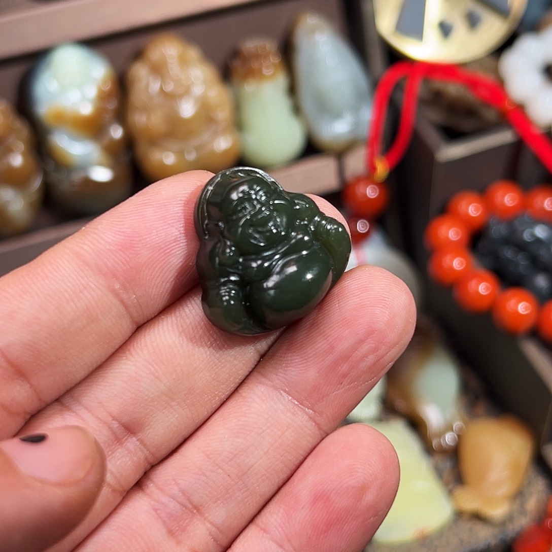 和田玉颈饰未镶嵌清货价