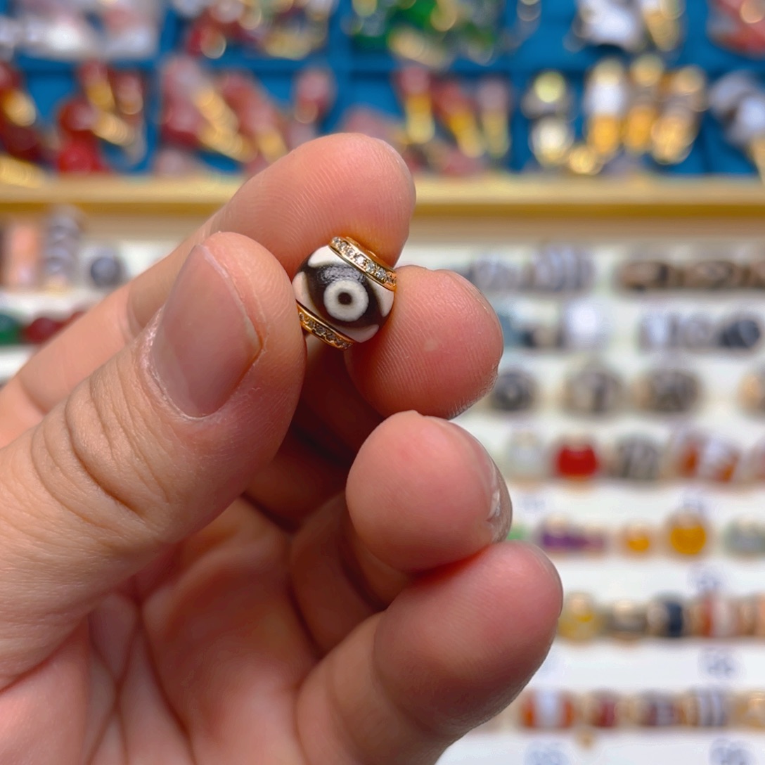 快***忆玛瑙/玉髓未镶嵌隔珠