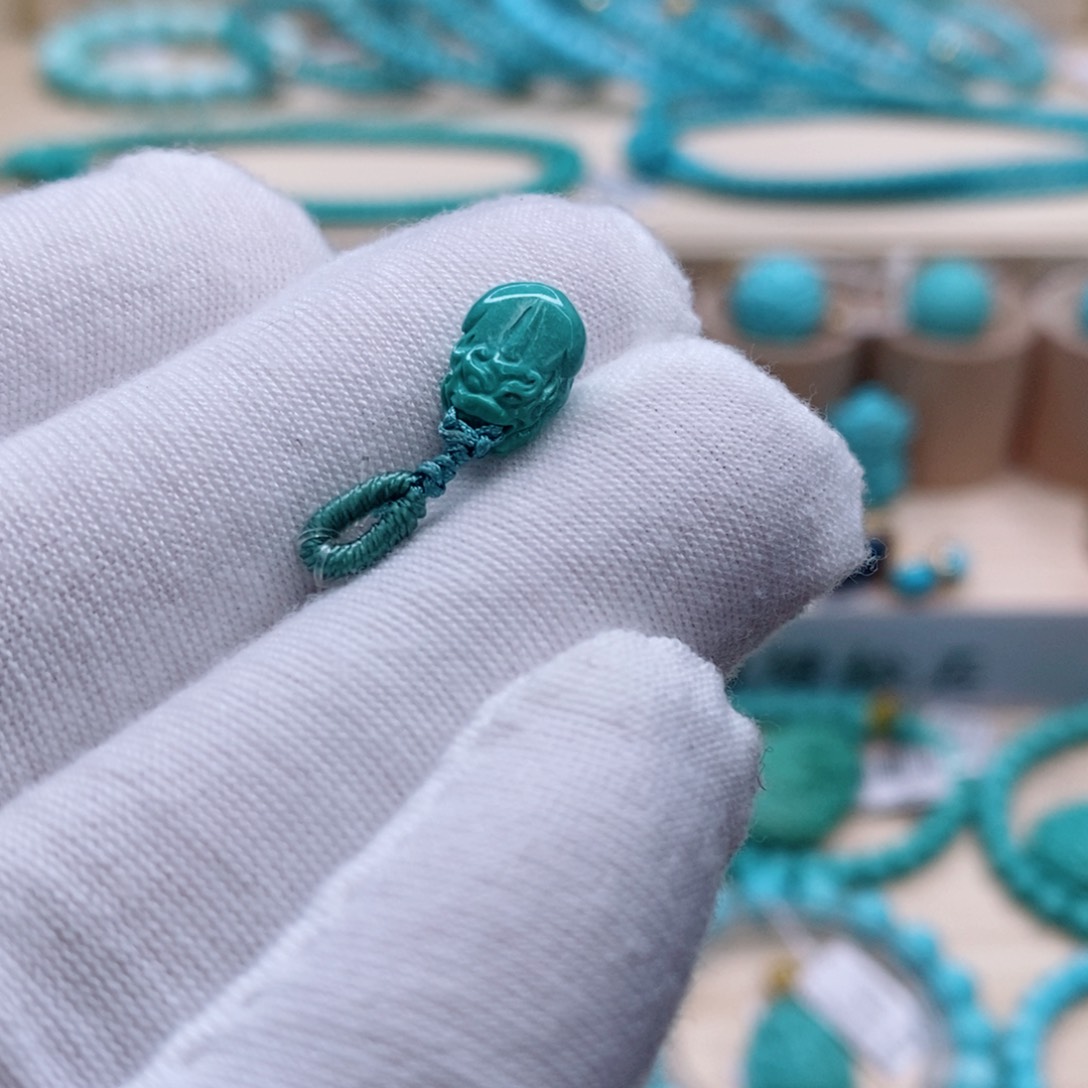 绿松石珠宝奇石未镶嵌