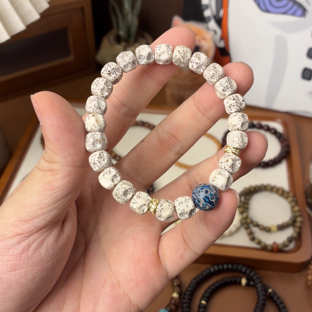 菩提根/象牙果手串