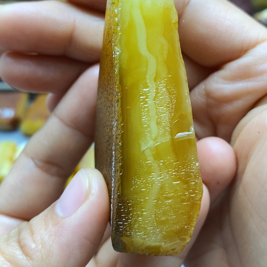 定制琥珀蜜蜡牌子