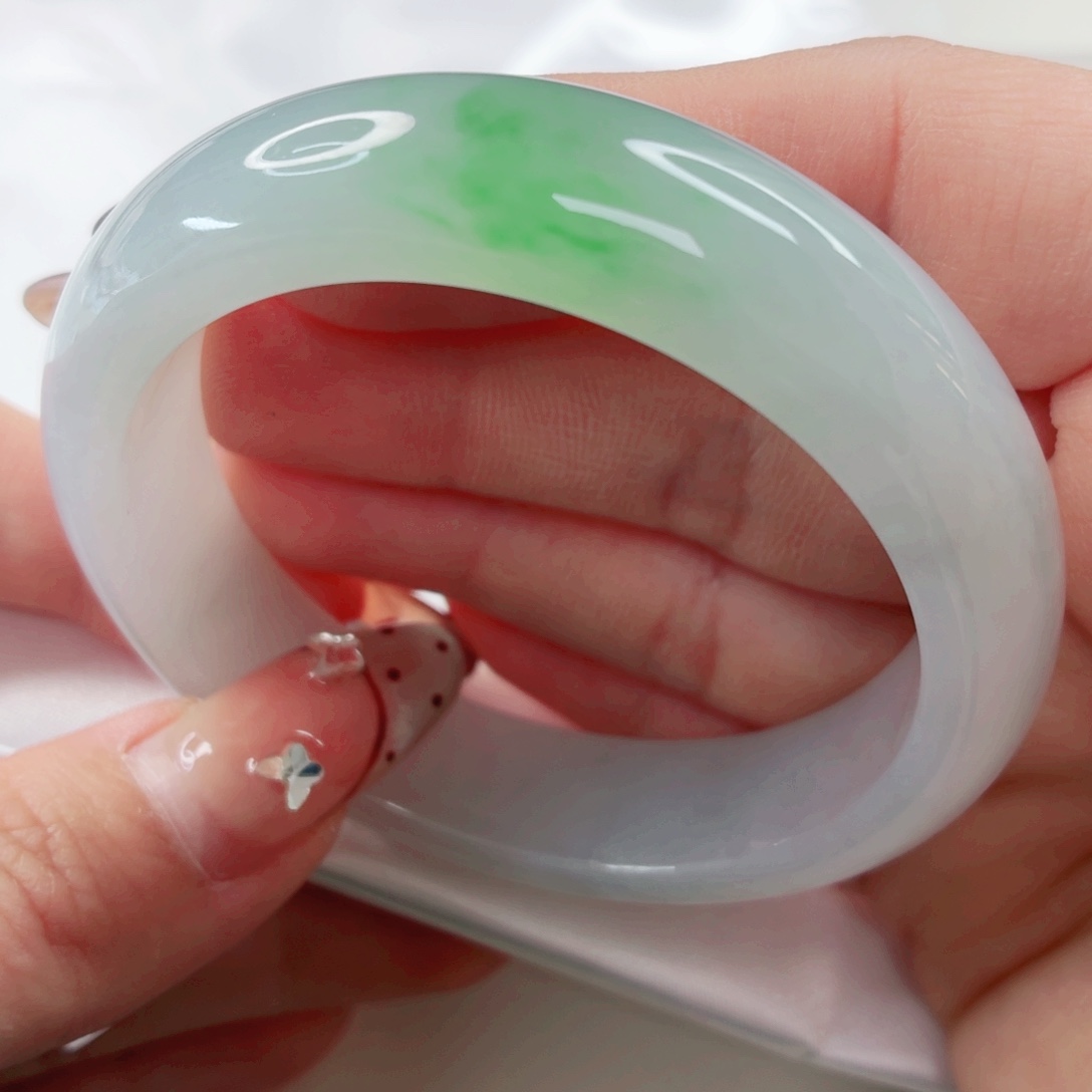 翡翠未镶嵌手镯53.4x537