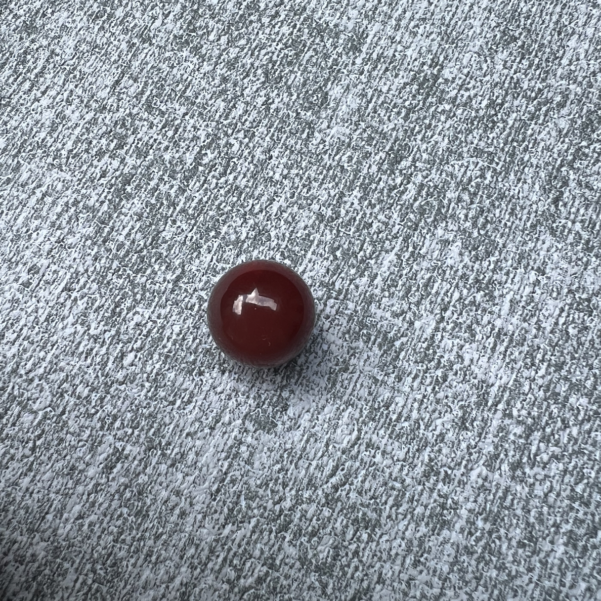 天然原矿牛血玫瑰红南红圆珠尺寸13.6