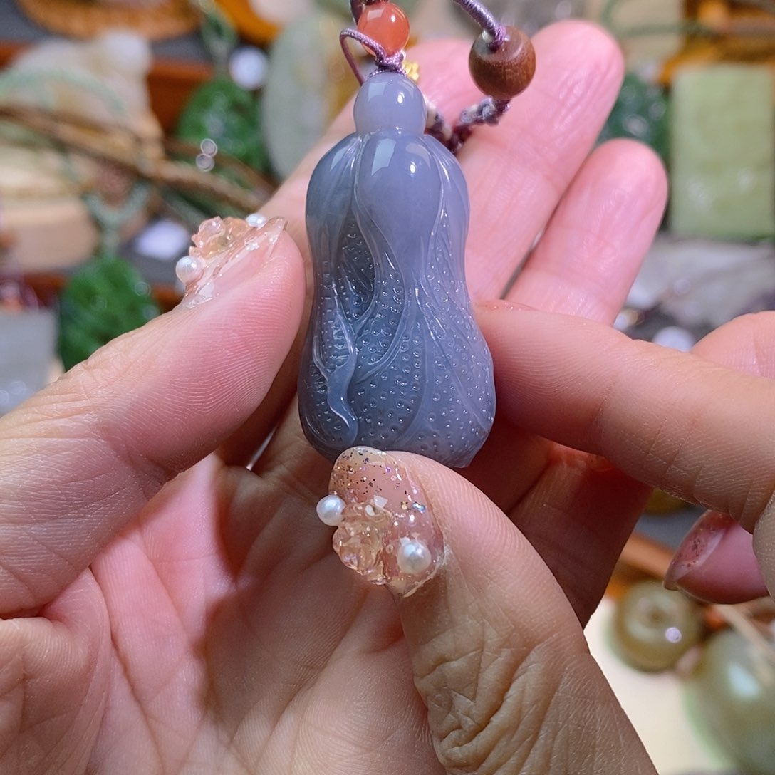 和田玉颈饰未镶嵌胖**.