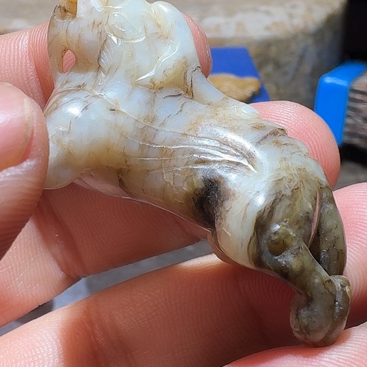 和田玉（糖玉）颈饰未镶嵌静****）