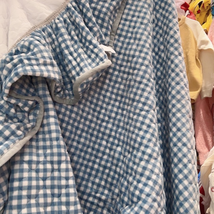 180×200特价不退不换，