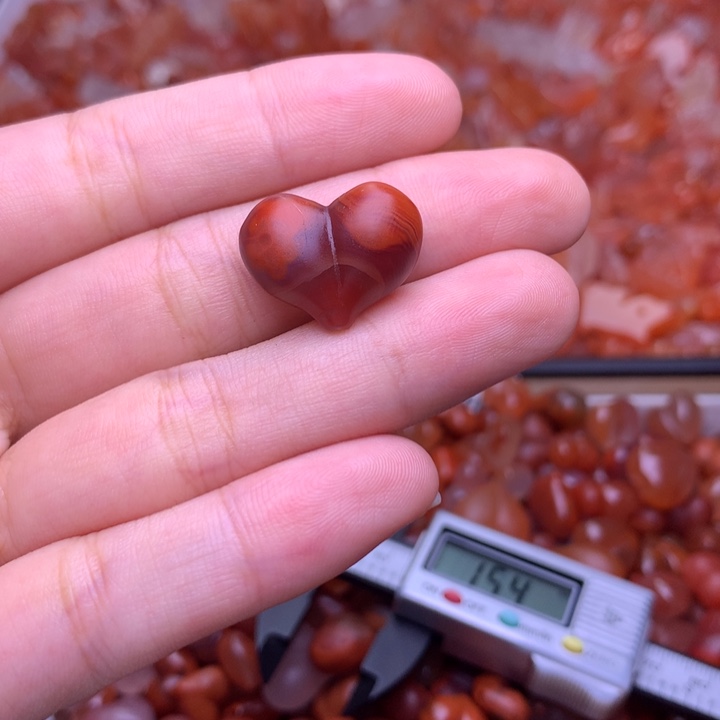 南红玛瑙未镶嵌珠宝半成品15