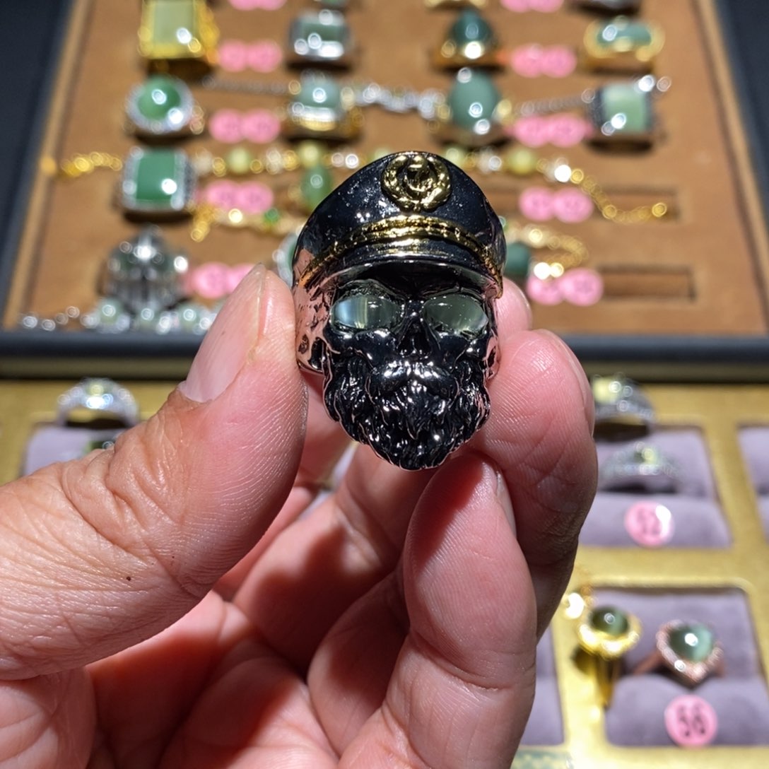 和田玉（碧玉）戒指未镶嵌