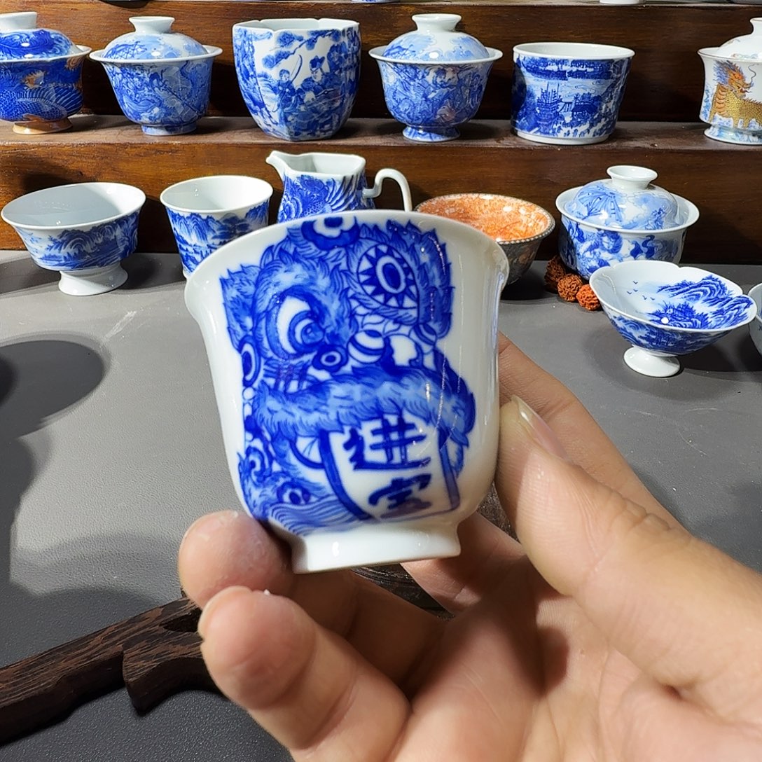 泥塑主人杯手工手绘