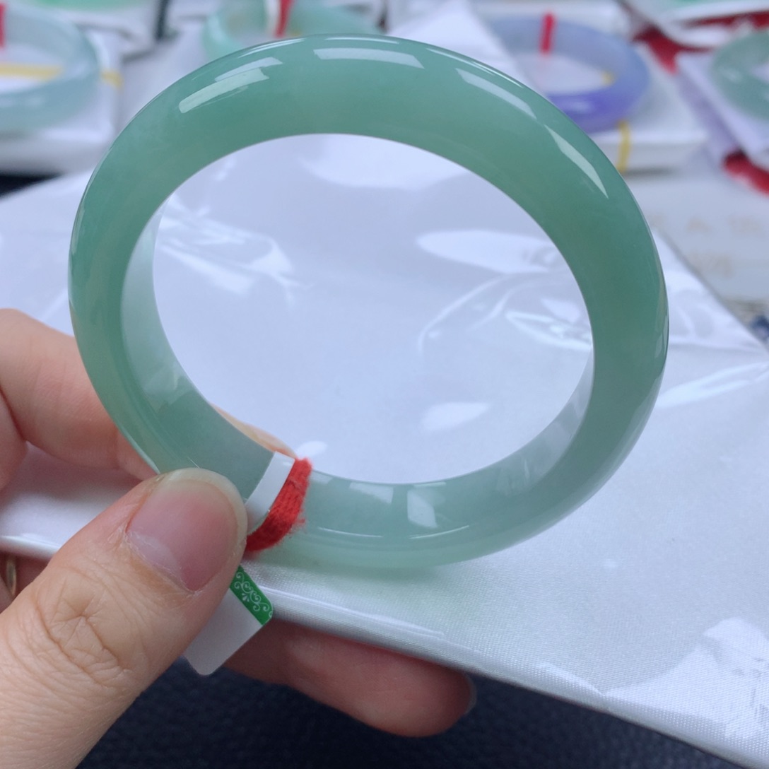 翡翠未镶嵌手镯缅甸天然翡翠手镯57圈