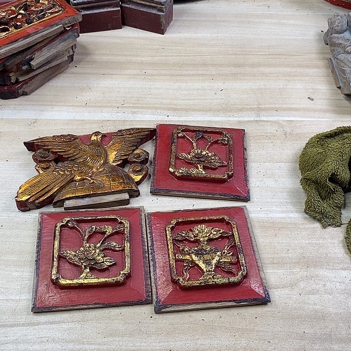 香榧木茶室空间老木雕花板