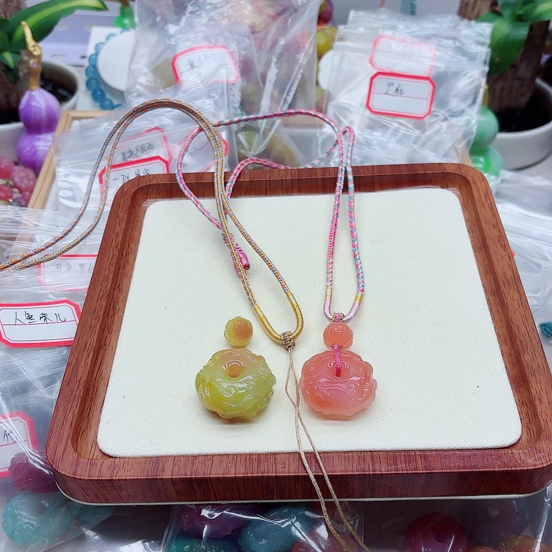 s***ッ玛瑙/玉髓未镶嵌手链盐源8