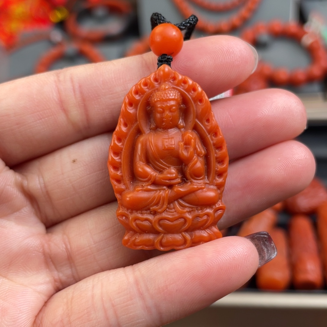 南红玛瑙雕刻未镶嵌
