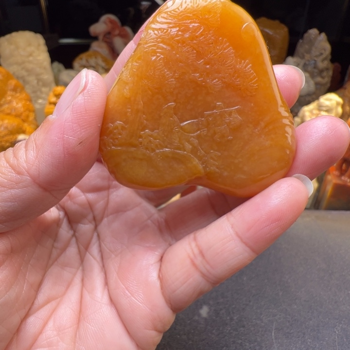 人***然寿山石寿山石田黄石