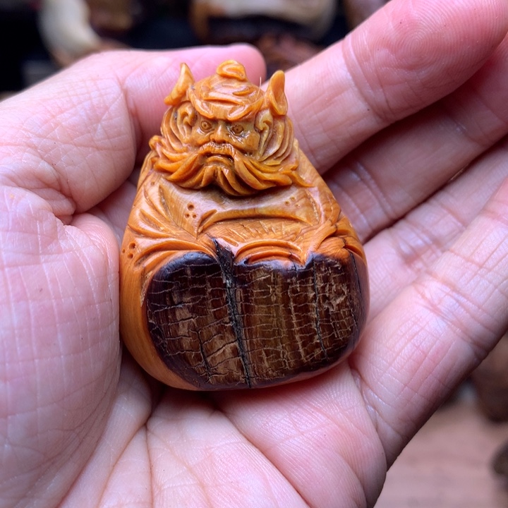 柏木（崖柏）崖柏陈化料手把件