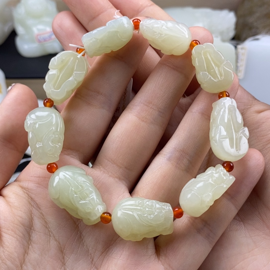 和田玉手链未镶嵌