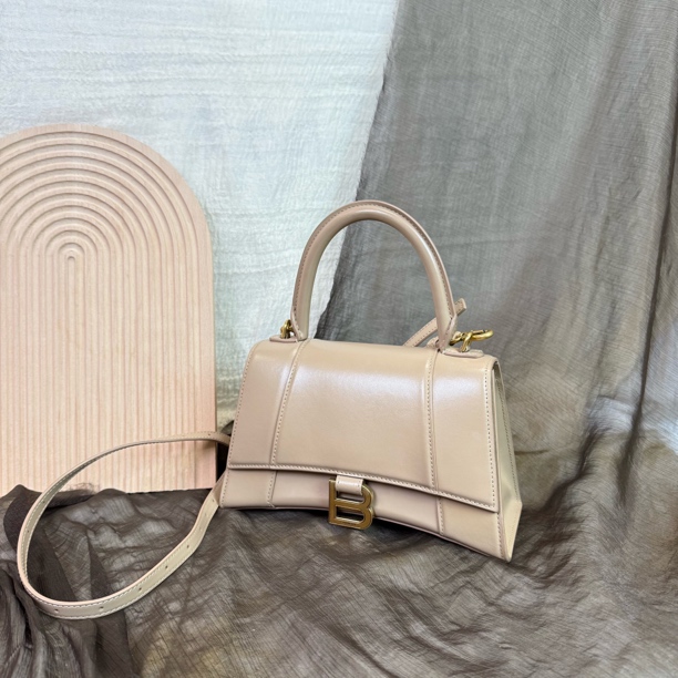 95新 Balenciaga/巴黎世家 奶茶色 S 沙漏斜挎包