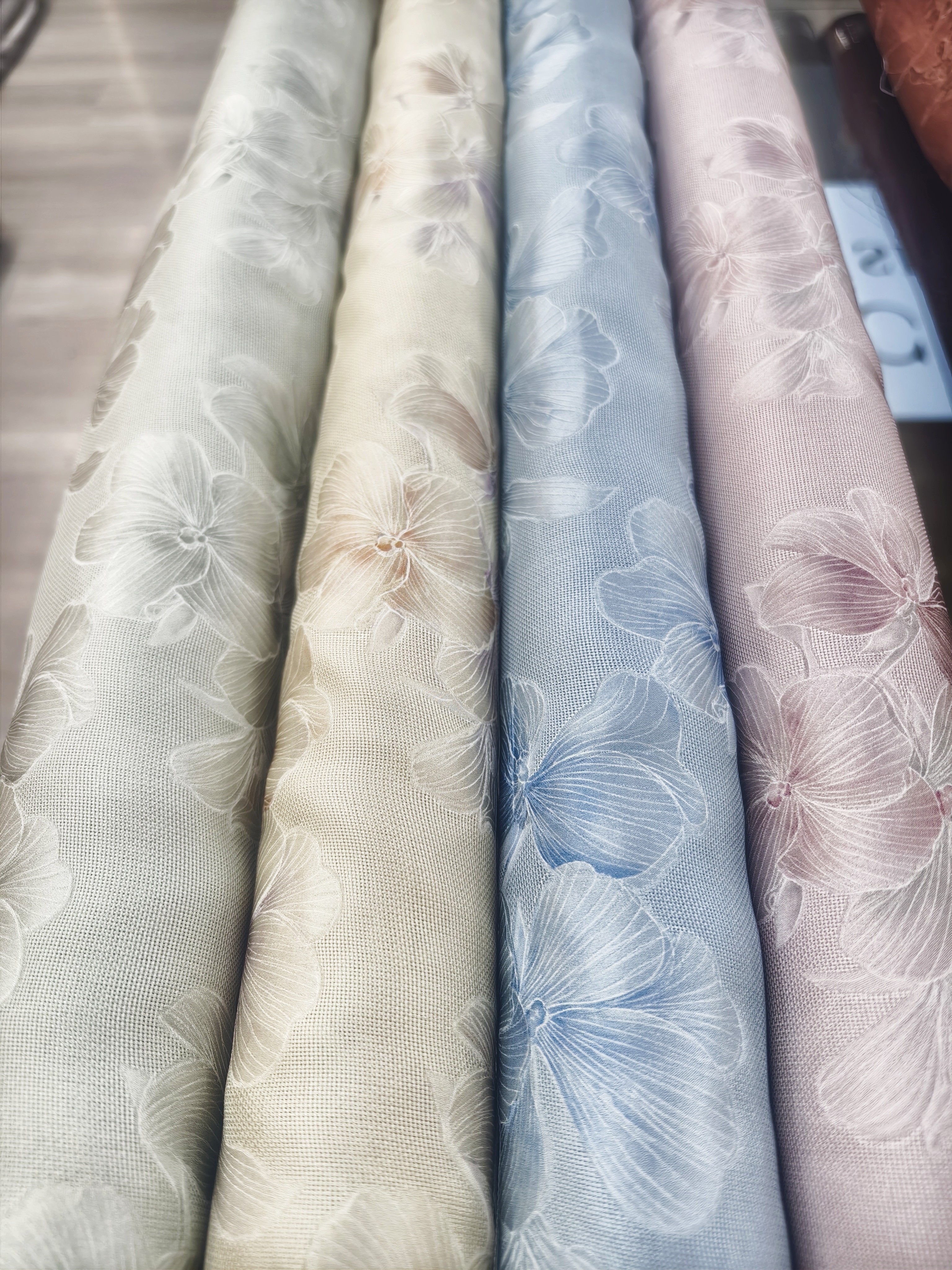 1.4门幅  100%桑蚕丝植物染绞罗(仅供花型参考)1