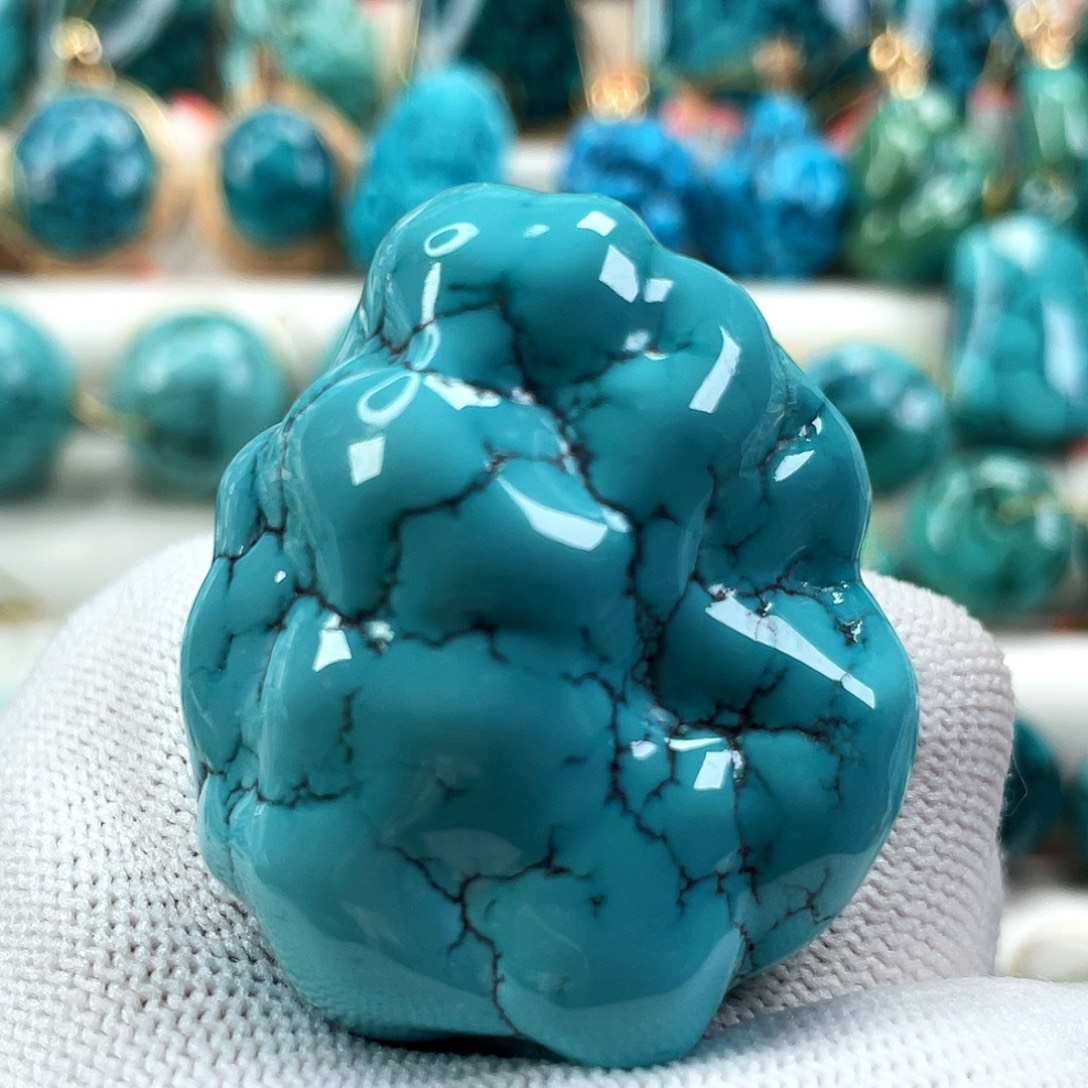 绿松石未镶嵌车挂