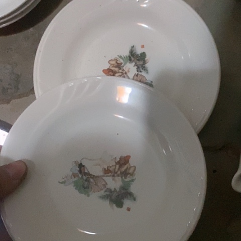 。。摆件，烧制问题都是正常的哦微瑕