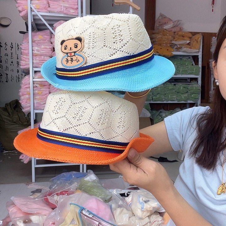 随机颜色帽子可芯