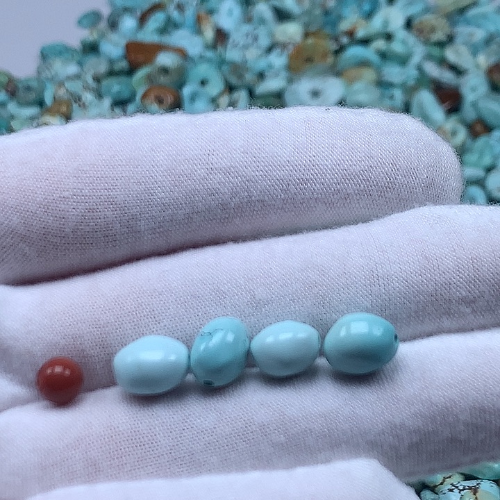 南红玛瑙未镶嵌珠宝奇石