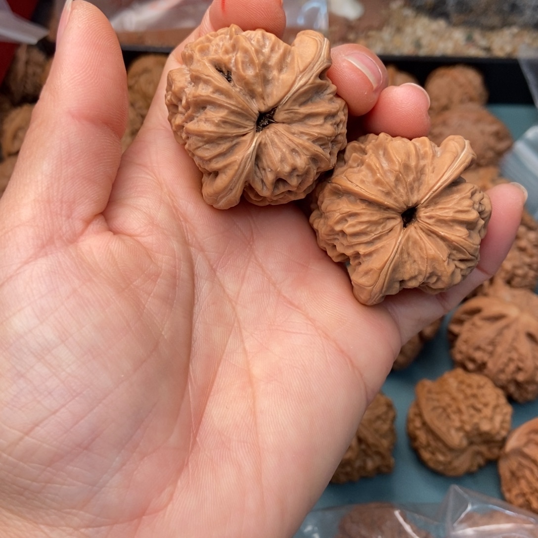 苏***么文玩核桃把件达摩25