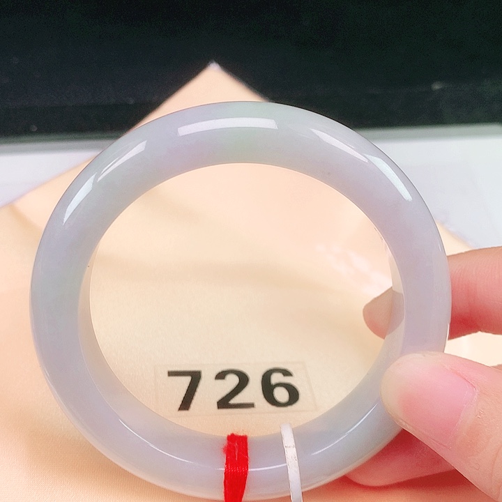 翡翠未镶嵌手镯翡翠手镯