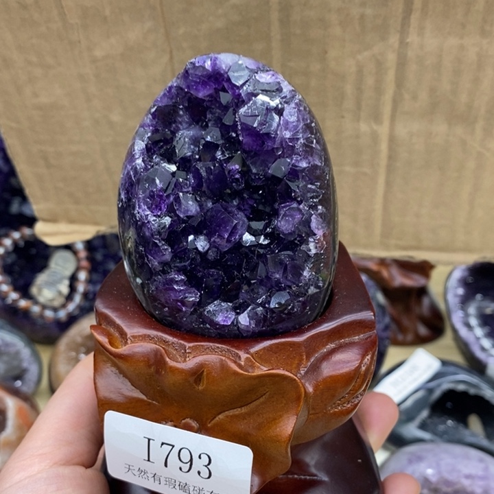 紫晶大型摆件（非配饰）未镶嵌