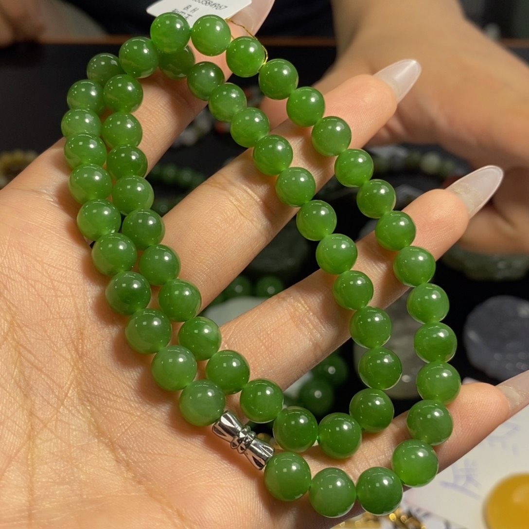 和田玉（糖玉）未镶嵌颈饰手串