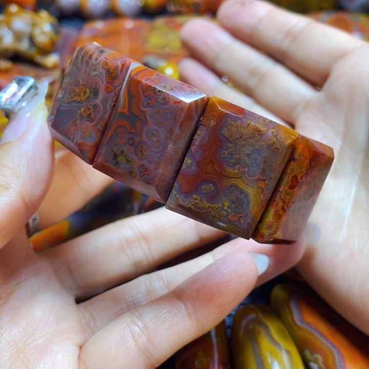 玛瑙/玉髓战国红手牌未镶嵌