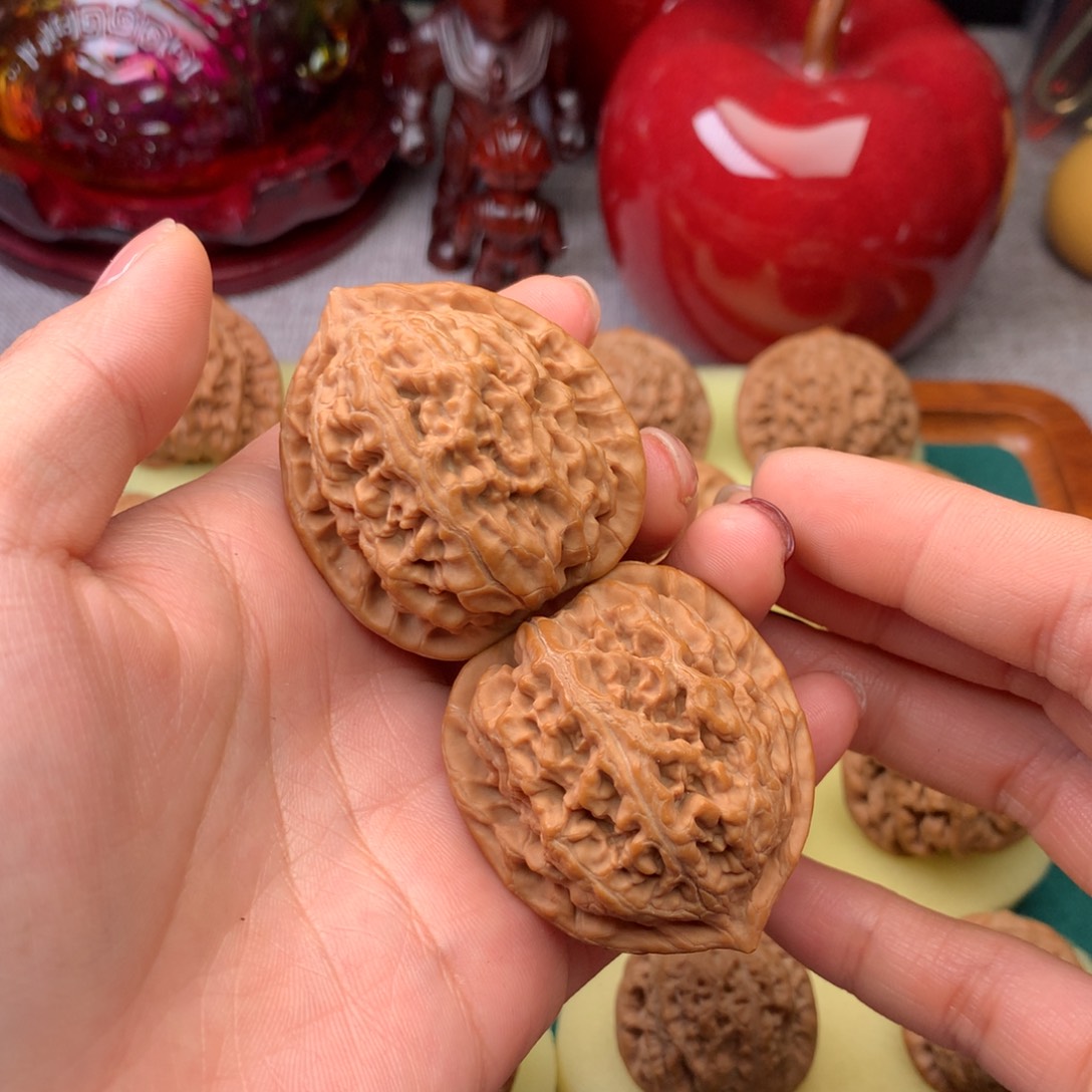 文玩核桃把件凤凰台