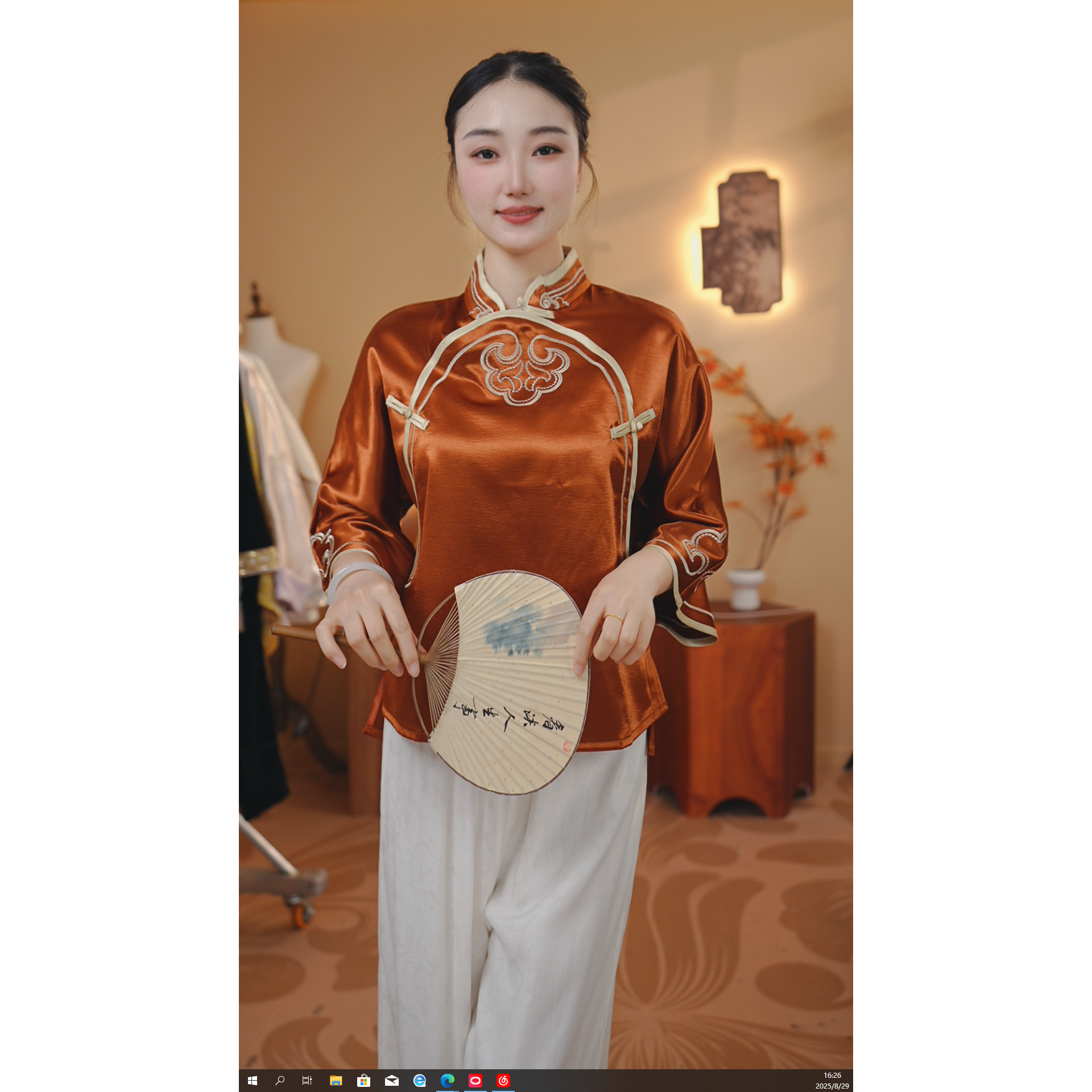 【秋水】网红盘扣时尚国风秋款女装圆领贵气小衫