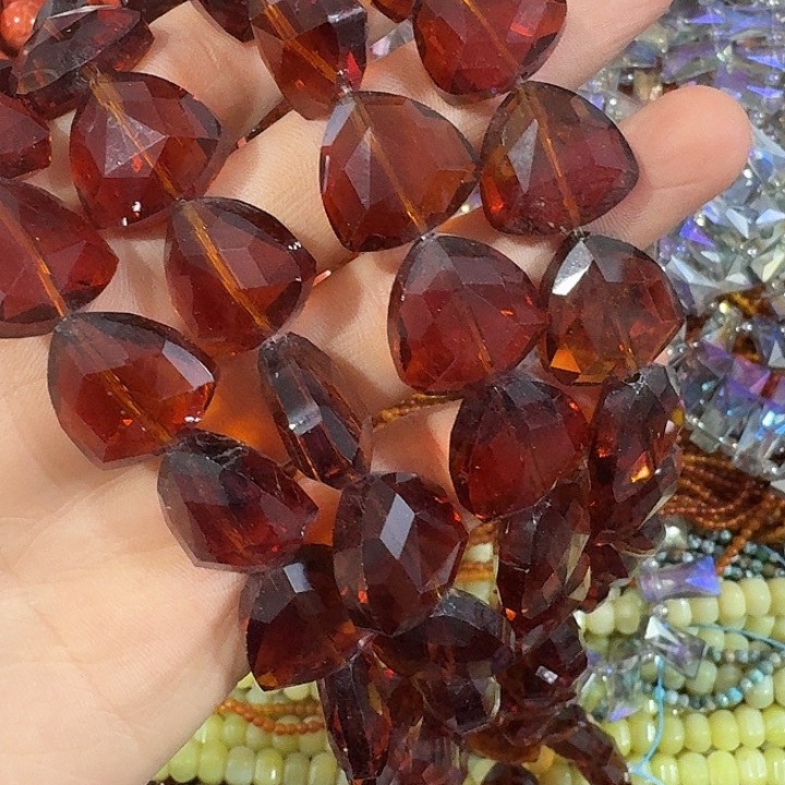 玛瑙/玉髓合金珠宝半成品一条切面深香槟三角