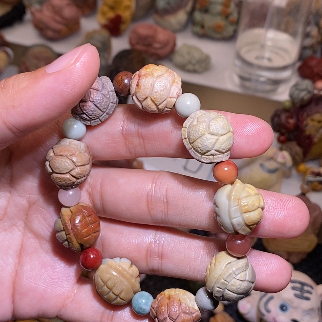 石英质玉（阿拉善玉）未镶嵌手链