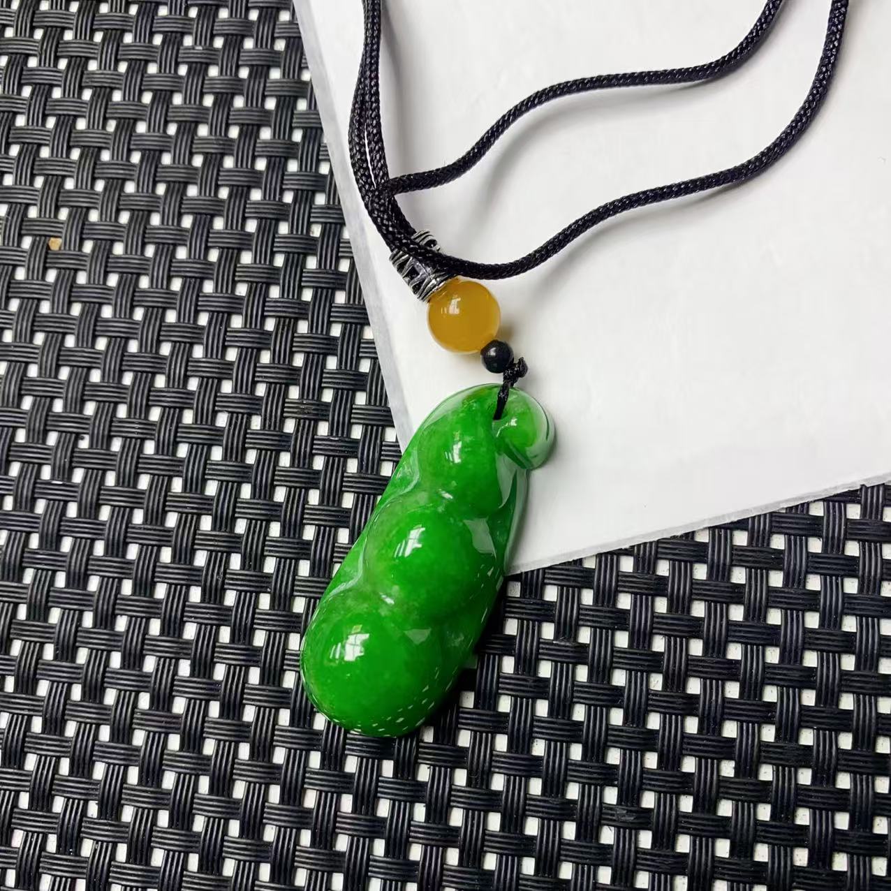 [石矿]A1413绿色四季豆吊坠