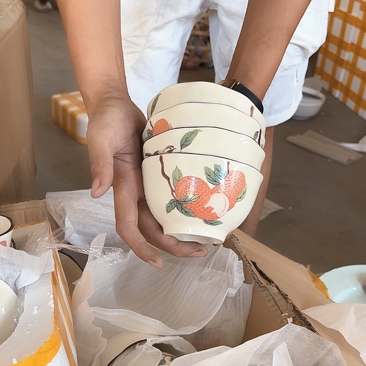 微瑕介意勿拍不退不换 贵妃笑4.5英寸碗10只