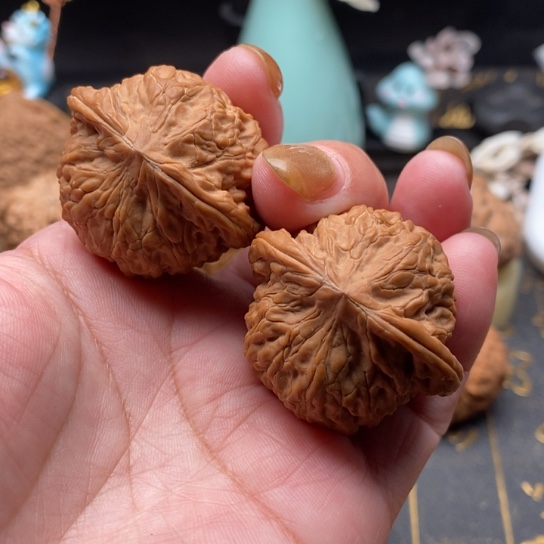 文玩核桃吊坠磨盘