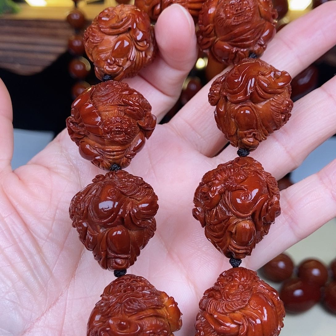 橄榄核吊坠中**子钟馗伏魔