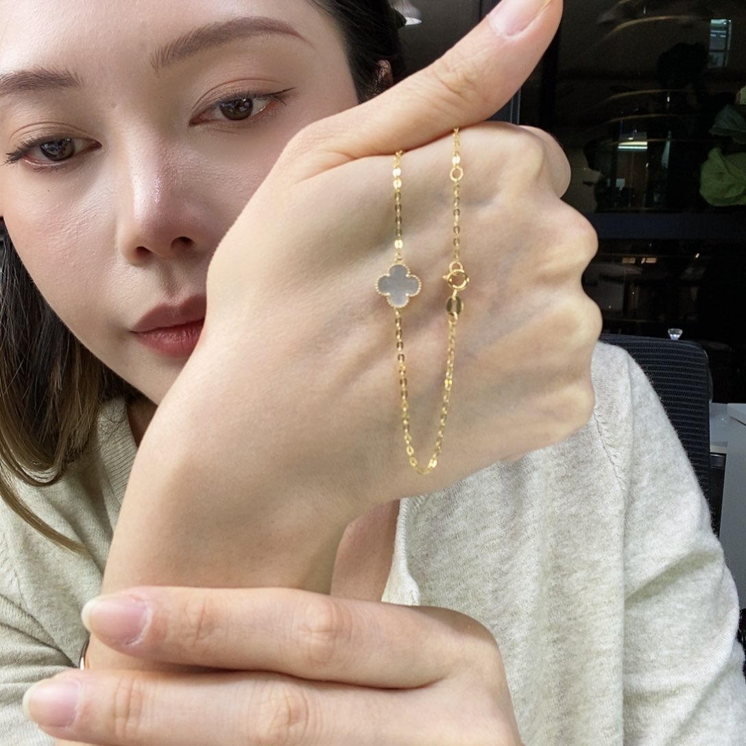 贝壳（贝母）手链18K金镶嵌白10mmk黄