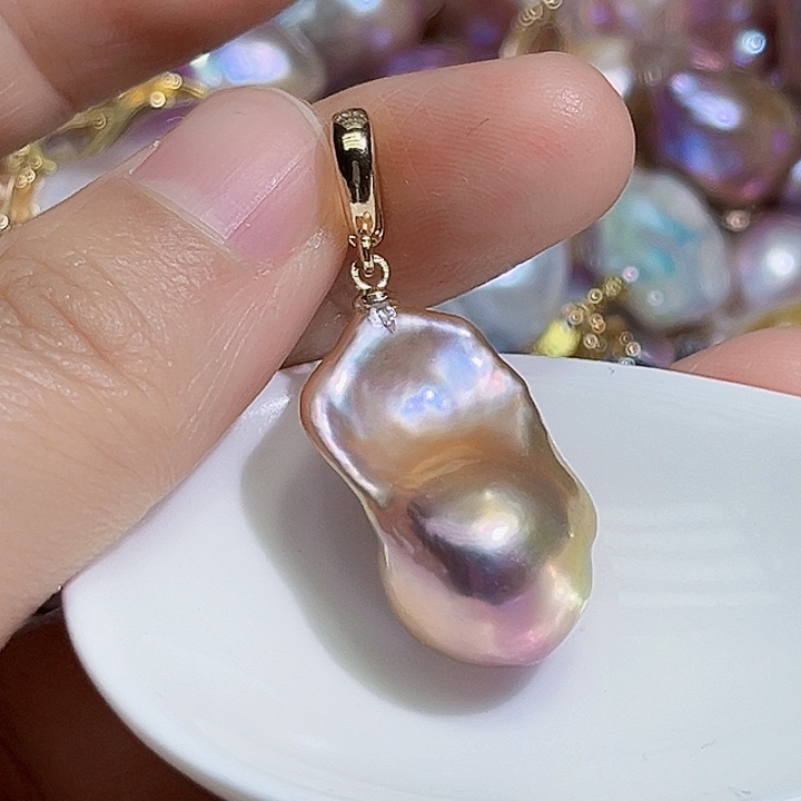 颈饰未镶嵌淡水珍珠