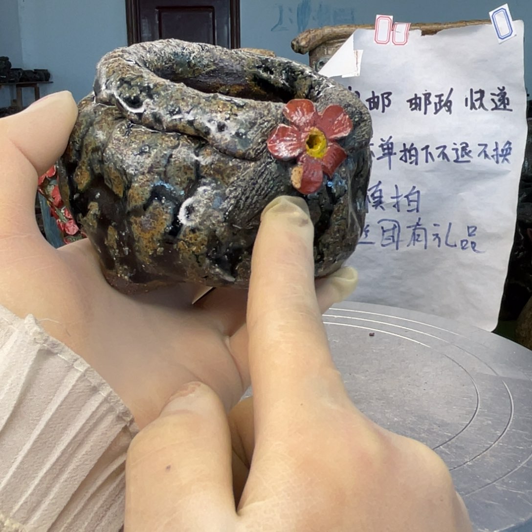 红陶粗砂陶瓷花盆瑕疵价