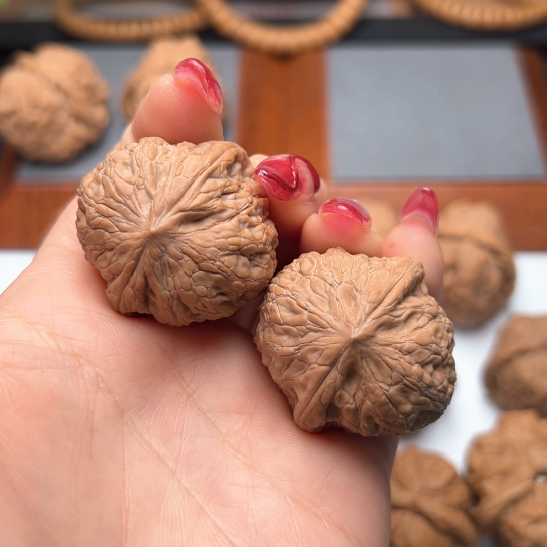 文玩核桃把件吉***?铁锤34