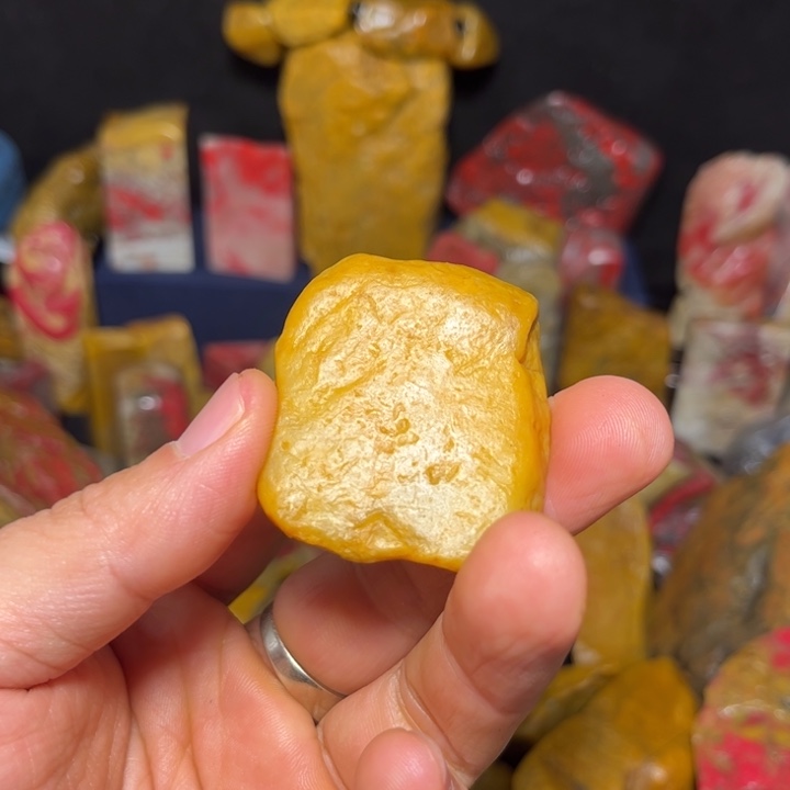 宇***1昌化石国石昌化石