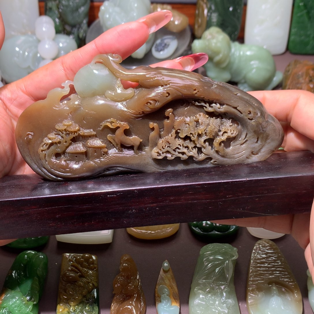 颈饰未镶嵌和田玉