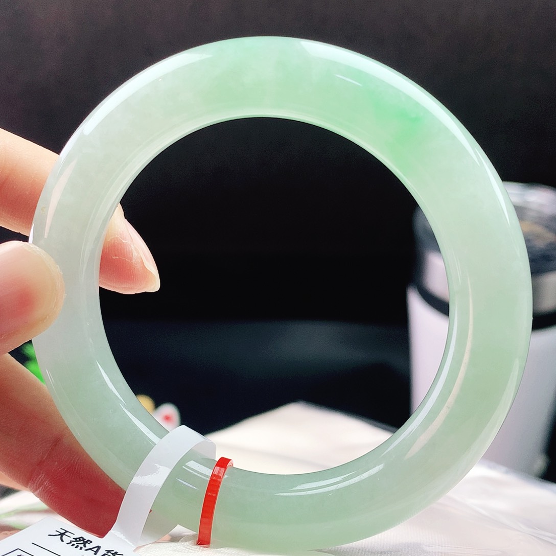 未镶嵌手镯（圆镯）翡翠55胖绿