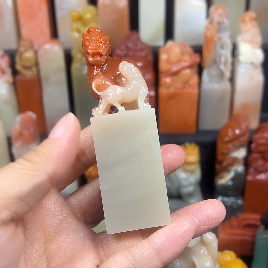 得***然寿山石寿山石寿山石精品印章