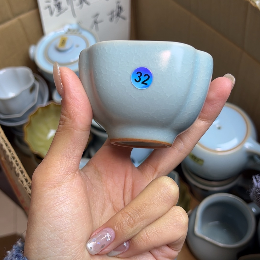 摆件J*M32哈哈哈哈哈哈哈