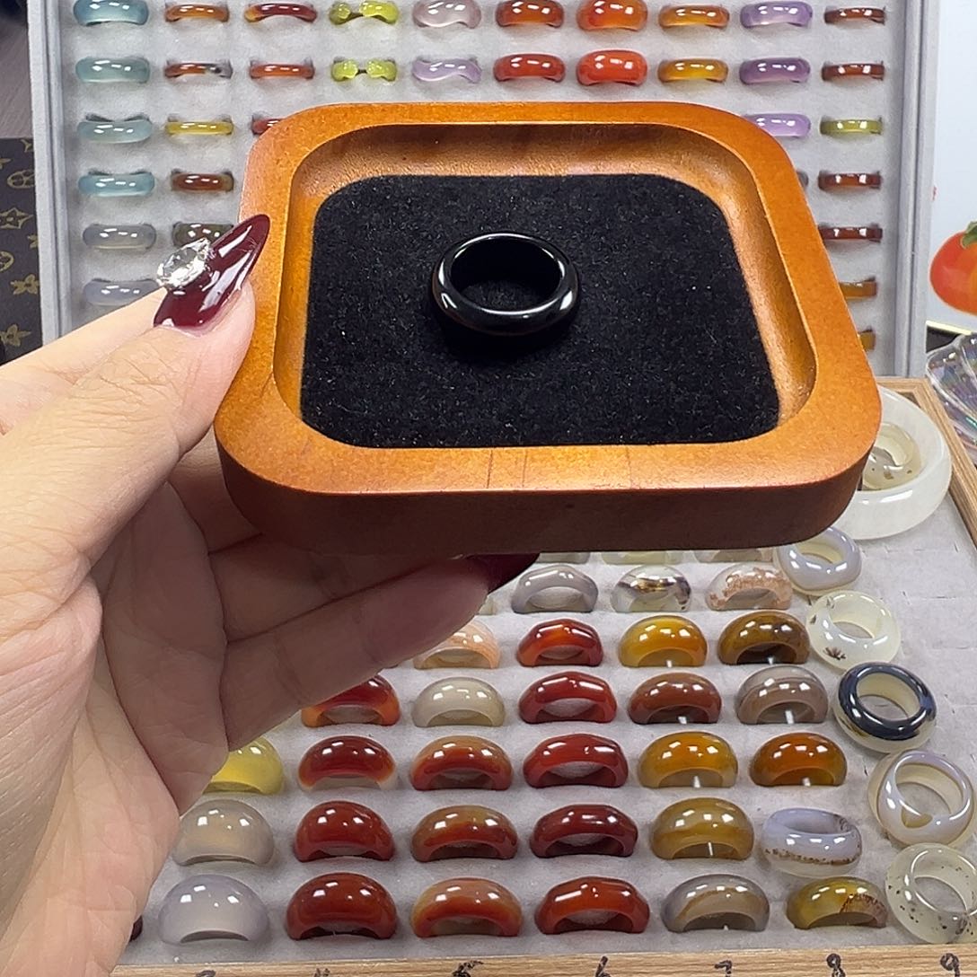 玛瑙/玉髓未镶嵌戒指B11不退换17.5港16